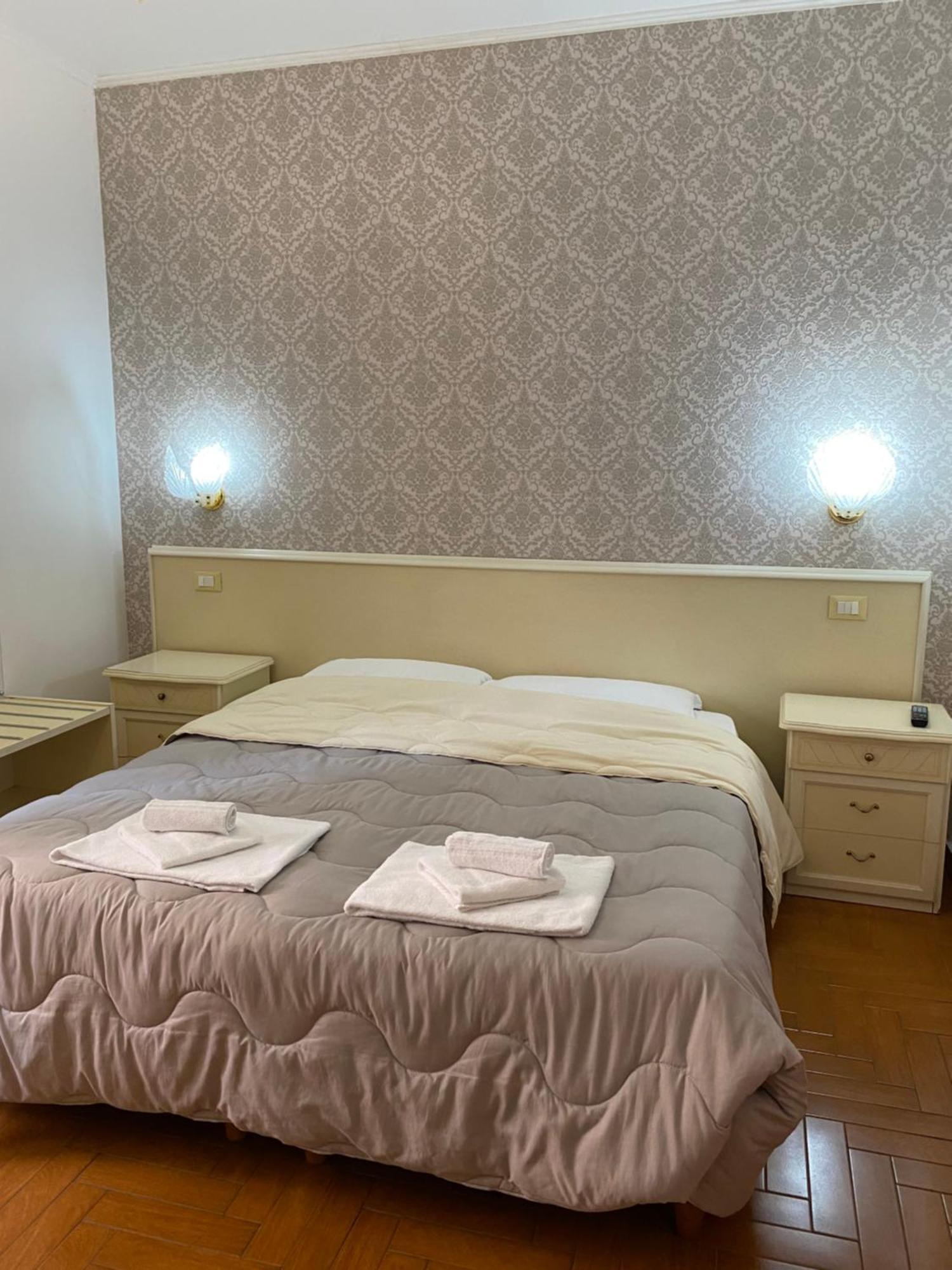 Residenza Roma Exterior foto