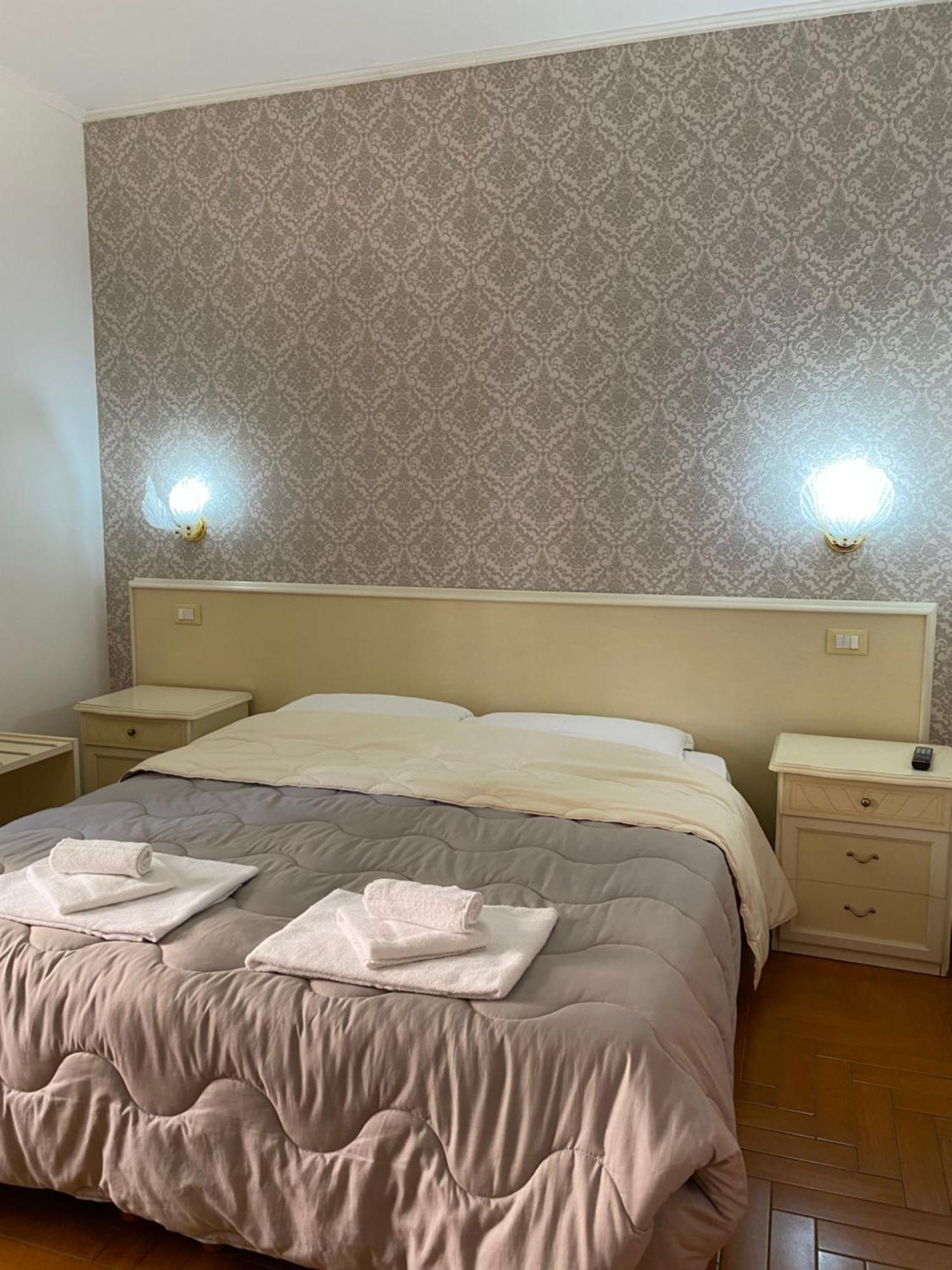 Residenza Roma Exterior foto